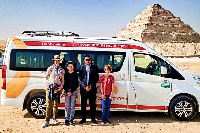 Private Full-Day Tour Visiting Giza Pyramids, Egyptian Museum and Old Market - Khan el-Khalili: Old Market Energy, Crafts, and Real-World Shopping Tips