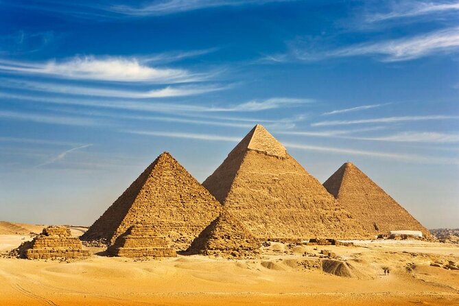 Private Giza Plateau and Pyramids Day Tour - Why a private Giza Plateau day feels different than the usual rush