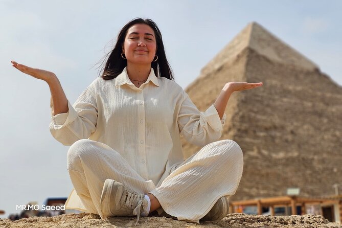 Private Giza Pyramids Tour, Sphinx with Camel Ride and Lunch - Khafre’s Pyramid: Seeing the Second Giant Like It’s More Than a Side Trip