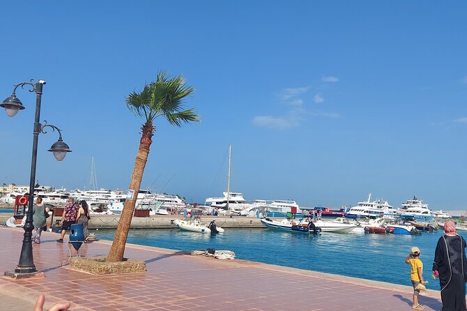 Private Guided City Tour and Shopping Experience in Hurghada - Dahar and Sakkala street time: markets, embankments, and the old town feel