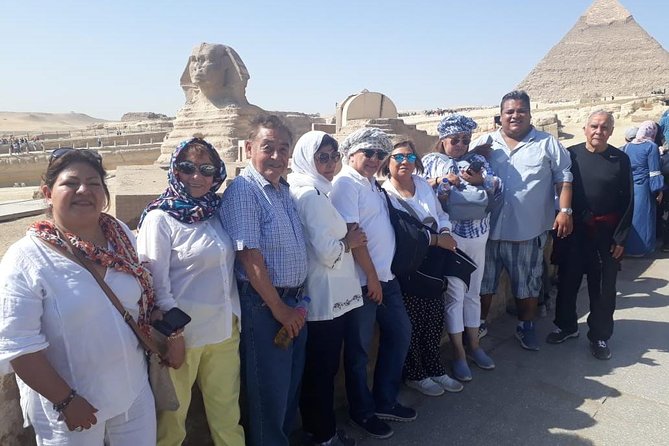 Private Guided Day Tour in Giza Saqqara and the Egyptian Museum Including a Camel Ride from Cairo - Lunch break and the small choices that affect your energy