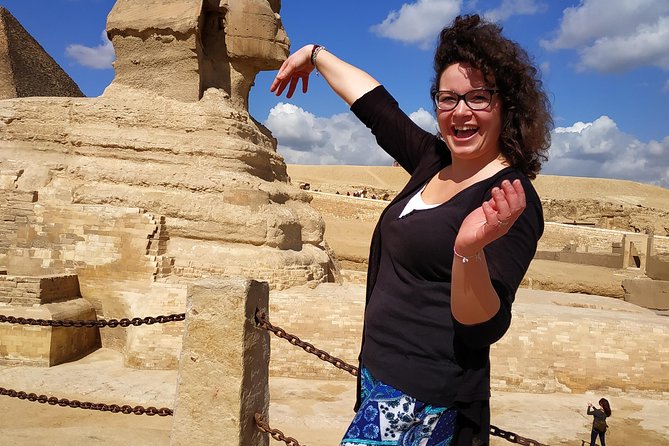 Private Guided Tour of Giza Pyramids and the great Sphinx - Why a Private Giza Day Beats the Usual Group Chaos