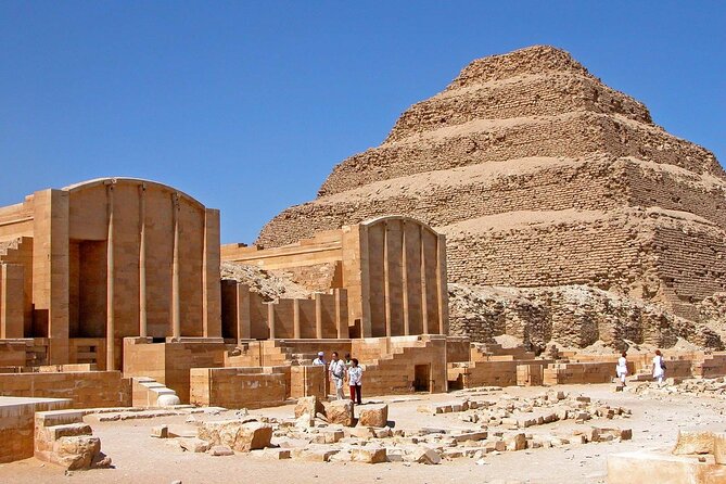 Private Guided Tour Pyramids of Giza,Sphinx, Saqqara and Memphis - Key highlights I’d base my decision on