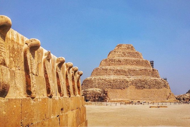 Private Guided Tour to Giza pyramids, Sphinx, Saqqara and Dahshur + Lunch - Giza, Saqqara, and Dahshur in one day: why this combo works