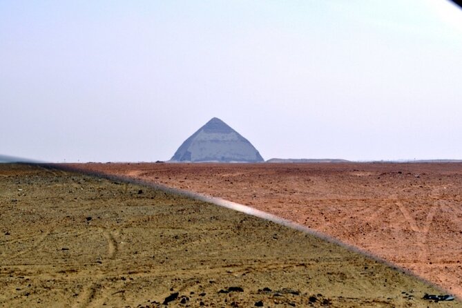 Private Guided Tour to Giza pyramids, Sphinx, Saqqara and Dahshur + Lunch - Egyptologist guide value: why it changes your experience