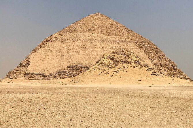 Private Guided Tour to Giza pyramids, Sphinx, Saqqara and Dahshur + Lunch - Lunch, bottled water, and the small logistics that matter