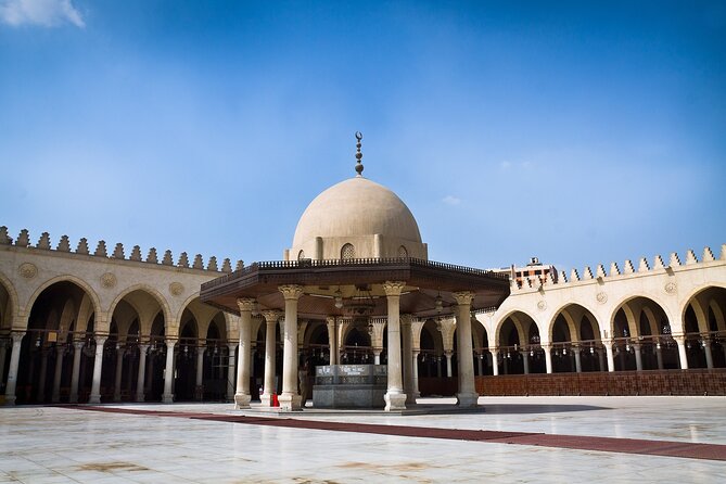 Private Guided Tour to Old Cairo with Egyptologist Guide - Salah El Din’s Citadel and the Alabaster Mosque: classic views with meaning