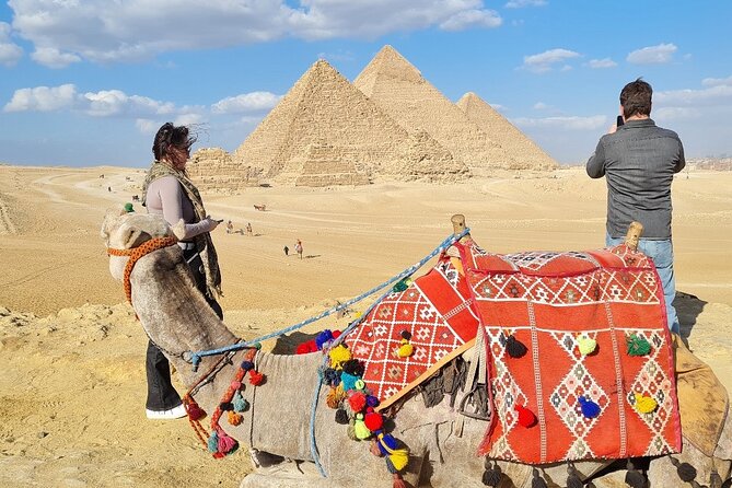 Private Half Day Giza Pyramids and Sphinx Tour - Great Pyramid of Cheops: Seeing the Most Famous Building the Right Way