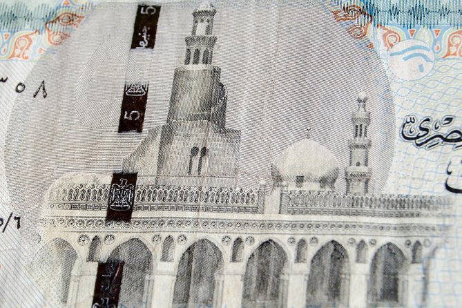 Private Half-Day Tour to City of the Dead and Mosque of Ibn Tulun in Cairo - What to Pack (So You Don’t Rush or Sweat Through It)