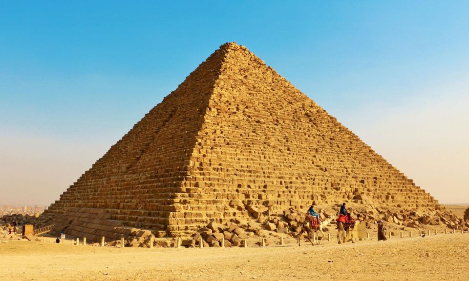 Private Half-Day Tour To Giza Pyramids And Sphinx - Should you book this tour or not?