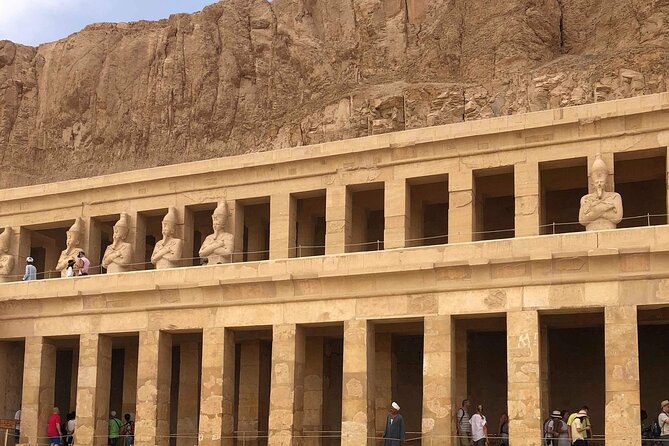 Private Half day Tour to Westbank - The Egyptologist guide effect: what you gain fast