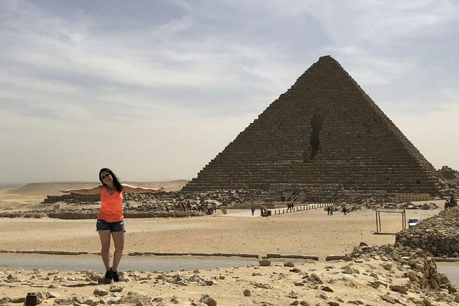 Private Layover Tour to the Pyramids -Sphinx-camel Ride - Lunch all inclusive - From the terminal to Giza: pickup, meet-up, and communication