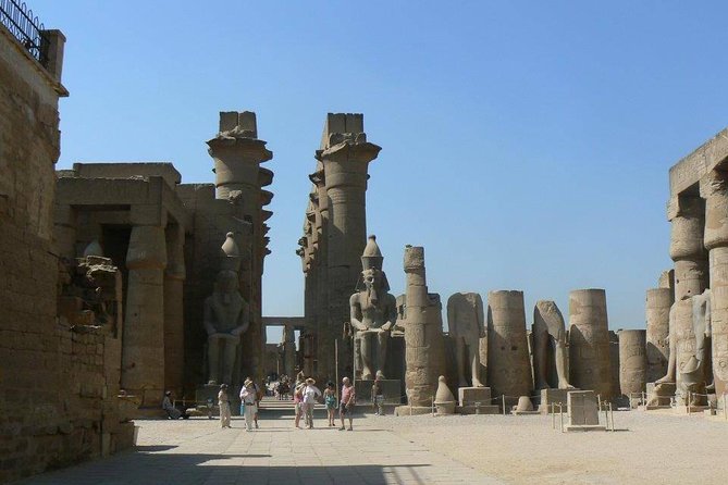 Private Luxor Day Tour from Cairo by plane - Deir el Bahari and Hatshepsut: big architecture with real meaning