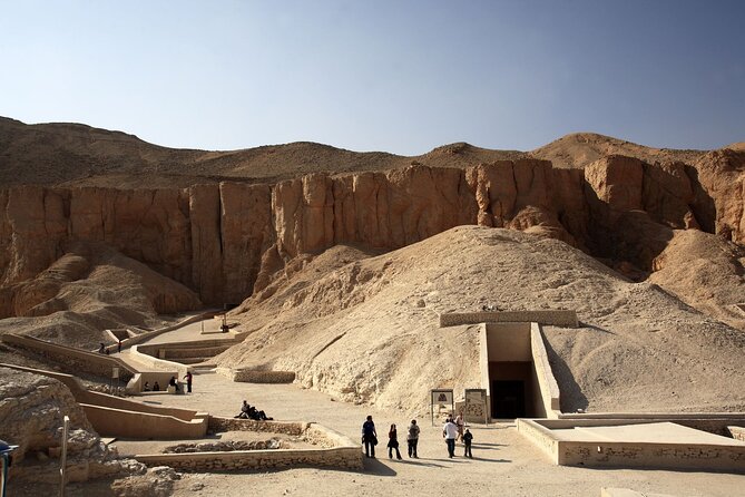 PRIVATE! Luxor Day Trip With Lunch And All Fees Included! - Hatshepsut’s terraces at Deir el-Bahari: the view earns its time