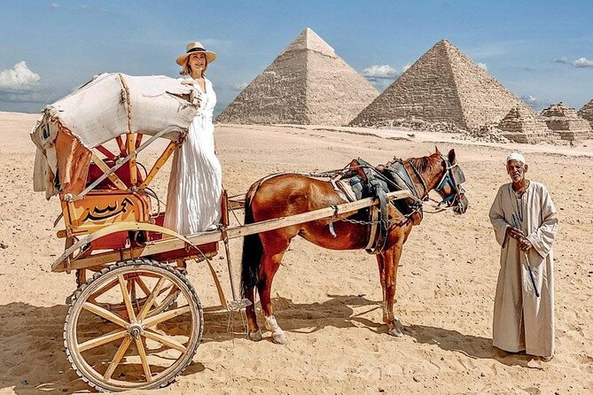 Private: Pyramids & Sphinx Guided Tour With Transfers & Drinks. - Drinks Included: Not Just a Perk, a Heat Strategy