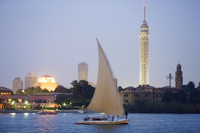 Private sailing boat ( Felucca )for one hour on Nile and lunch - Timing: How This Fits Into a Busy Cairo Day
