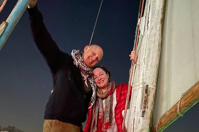 Private sailing boat with its Sailor for one hour or more - Price and value: $10 per person with sailor + fees included