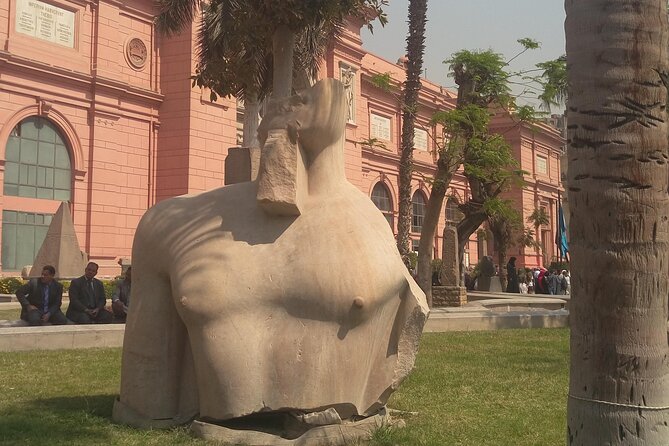 Private sightseeing Tour: Giza Pyramids, Egyptian Museum and Khan Khalili Bazaar - Price and what you actually budget for