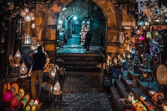 Private sightseeing Tour: Giza Pyramids, Egyptian Museum and Khan Khalili Bazaar - The guide factor: Osama and Marwan style of flexibility