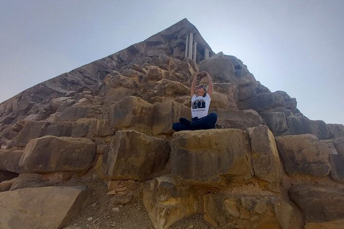 Private Tour at The Pyramids & the Sphinx - Three Pyramids Up Close: Cheops, Chephren, and Menkaure