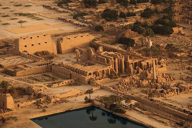Private Tour foll day to East and West Banks of Luxor - Valley of the Kings: tomb-hopping with the best starting point