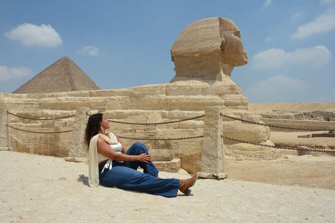 Private Tour: Giza Pyramids, Museum, Bazaar & Lunch Included - Key things that make this tour work