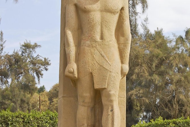 Private Tour: Giza Pyramids, Sphinx, Memphis, Dahshur - Giza Plateau: Khufu, Khafre, Menkaure, and the Pyramid-Entry Decision