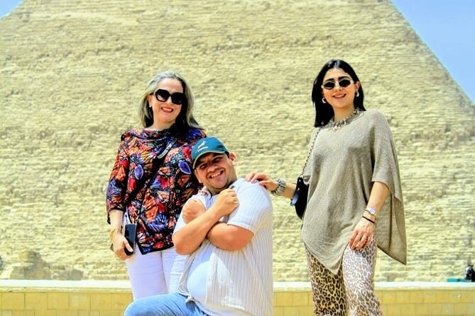 Private tour Giza Pyramids&egyptian Museum&khan khalili bazaar - Giza Pyramids: how Khufu, Khafre, and Menkaure feel up close