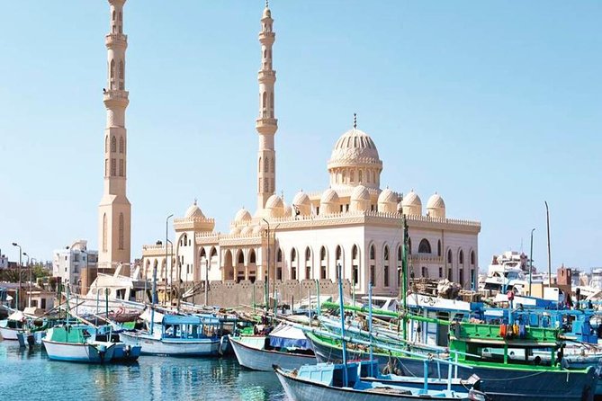 Private Tour: Hurghada City Sightseeing - Pickup, ride comfort, and how the day flows