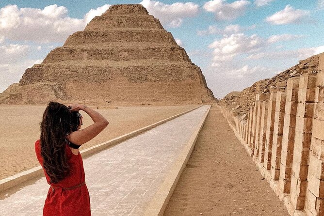 Private Tour in Giza Pyramids, Saqqara & Memphis and Sphinx - Price and value: what $55 per person really buys