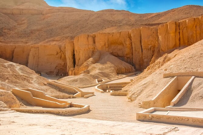Private Tour of West Bank in Luxor - West Bank warm-up: pickup, A-C car, and a private pace