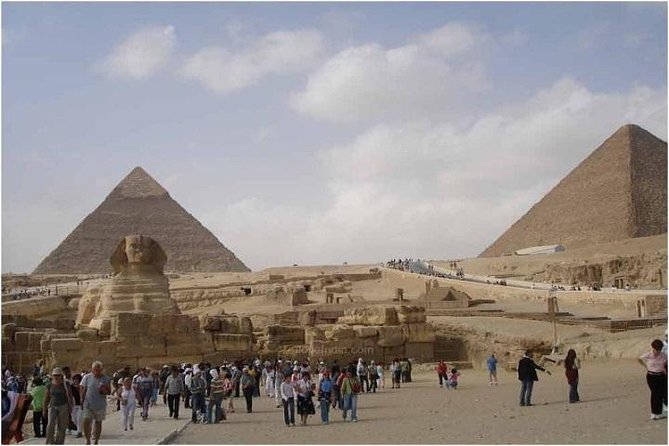 Private Tour: Pyramids of Giza Memphis Saqqara with Lunch - Hotel Pickup and the 7-Hour Cairo–Giza to Sakkara Rhythm