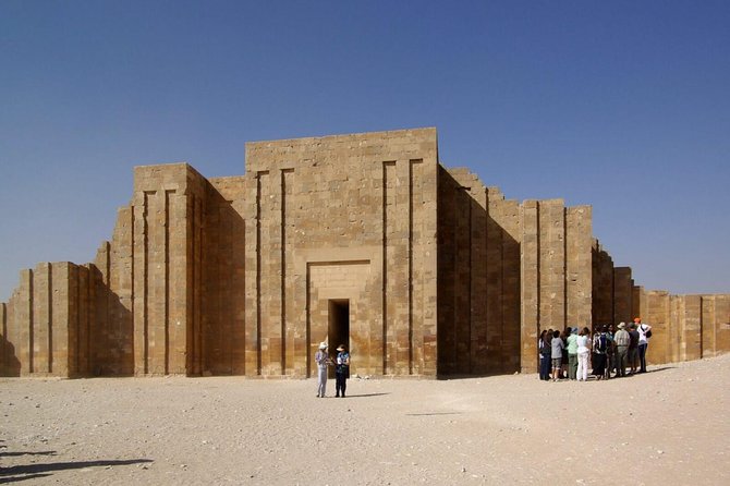 Private Tour: Pyramids of Giza Memphis Saqqara with Lunch - The Great Sphinx Stop: Guardian Symbols and Close-Up Perspective