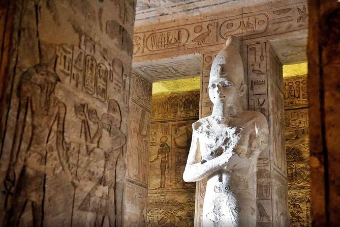 Private Tour to Abu Simbel Temples by Vehicle from Aswan - Stop 1: The Abu Simbel Temple Complex—Ramses II and Nefertari in one visit