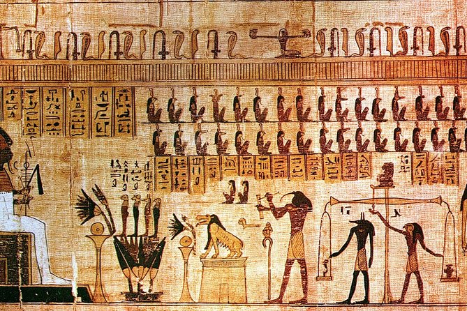 private tour to Egyptian museum with Lunch and local guide - Lunch at a local Egyptian restaurant: included, but plan for drinks