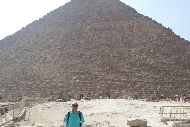 Private tour to Giza pyramids and Sphinx including sunrise camel ride - The private Egyptologist angle: seeing more than just famous shapes