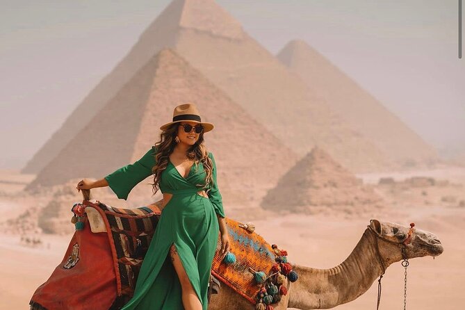 Private Tour To Giza Pyramids, Memphis City, Dahshur And Sakkara Pyramids - Giza Pyramids and the Sphinx: the most famous stop, done in a calm way