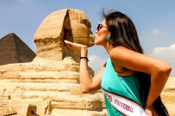 Private Tour To Giza Pyramids ,Memphis,Saqqara & Dahshur Pyramids - Khufu, Menkaure, and Khafre: comparing three pyramid styles in one day