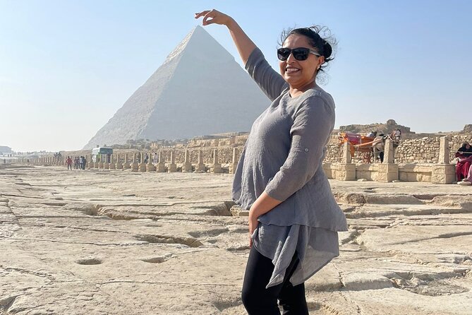 Private Tour to Giza Pyramids, Sphinx, Egyptian Museum and Bazar - Price and entry costs: getting the best value