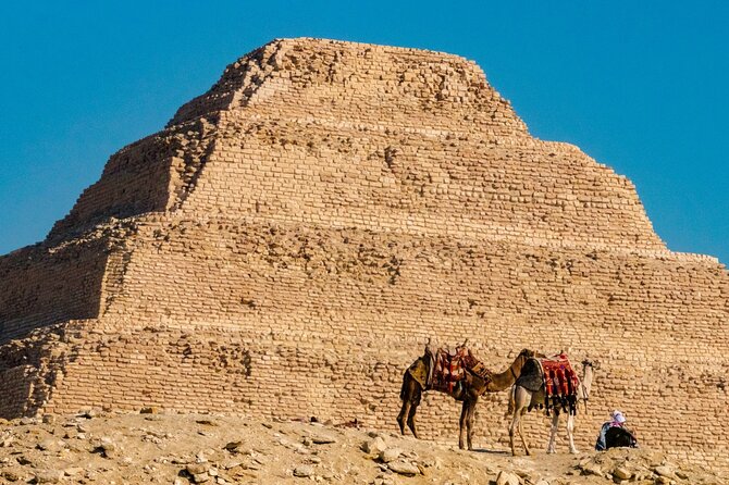 Private Tour to Giza Pyramids Sphinx Memphis and Saqqara - Heading to Saqqara: Step Pyramid of Djoser outside viewing, 40 minutes each way