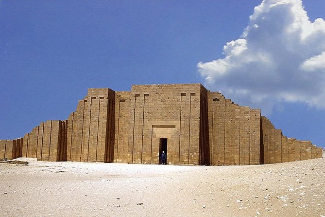 Private Tour to Giza Pyramids, Sphinx, Saqqara Pyramids & Memphis - Price and Value: What $30 Buys You (and What It Doesn’t)