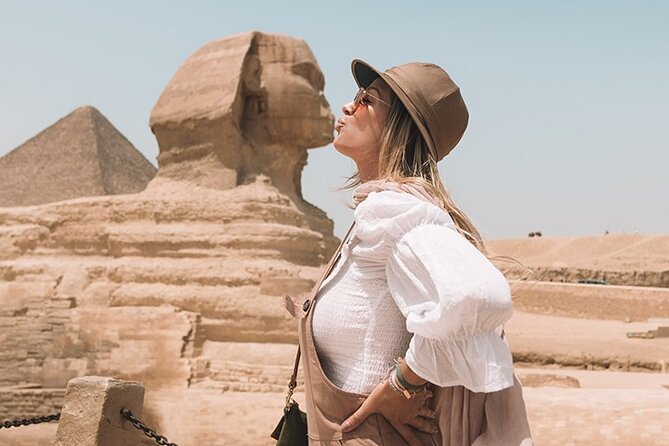 Private Tour to Giza Pyramids with 30 Minutes Camel Ride and Lunch - Hotel Pickup to Pyramids: Comfort and a Clean Start