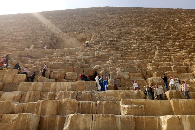 Private Tour to The Great Pyramids, Sphinx and Camel Ride - Camel ride in the desert: thirty minutes of texture and atmosphere