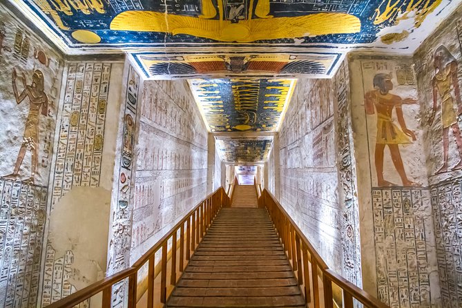 Private Tour: Valley of the Kings – Tombs of Seti I & King Tut - Tomb of Merenptah: the design choices and the Howard Carter connection
