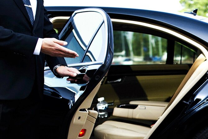 Private transfer from Aswan to Luxor - Road Time, Checkpoints, and Route Choices (Highway vs Desert)