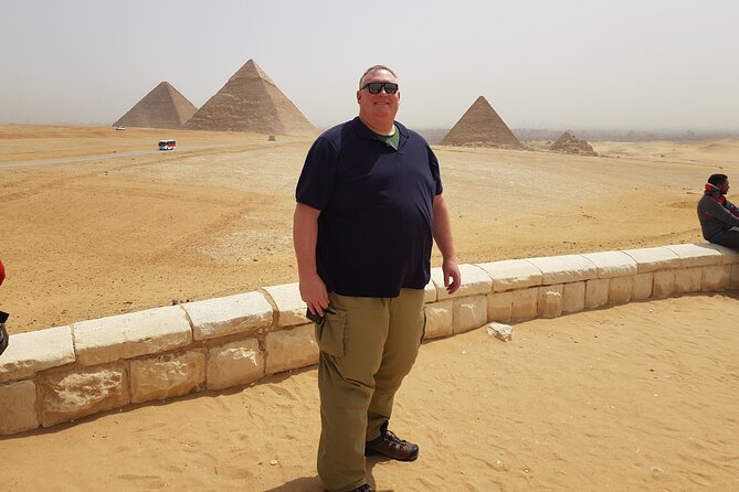 Private VIP Tour to Giza Pyramids Sphinx And the Egyptian Museum - A VIP day around Giza and the Egyptian Museum