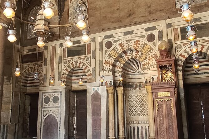 Private Walking Tour in ElMoez Street & Khan Elkhalili Market - Pacing and Timing: How the 4:00 pm Start Plays Out