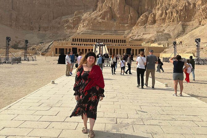 Private West Bank Luxor Tour with Local Food Tasting - Valley of the Kings Tombs: Colors, Stone, and Quiet Scale