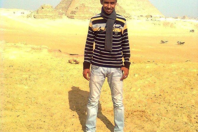 Privet tour Giza pyramids ,sphinx and Saqqara - The Nine-Pyramid Panoramic Line: Best Photo Stop of the Day