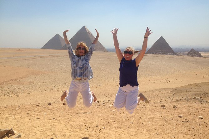 Privet Tour to Pyramids of Giza, Sphinx & Memphis and Saqqara - Price and Logistics: what $80 really buys you in Cairo